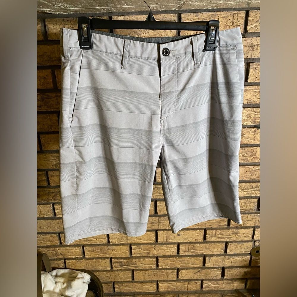 ‎Hurley striped shorts